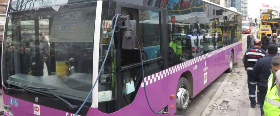 Bir otobüs kazası daha: 'Direksiyon kilitlendi'