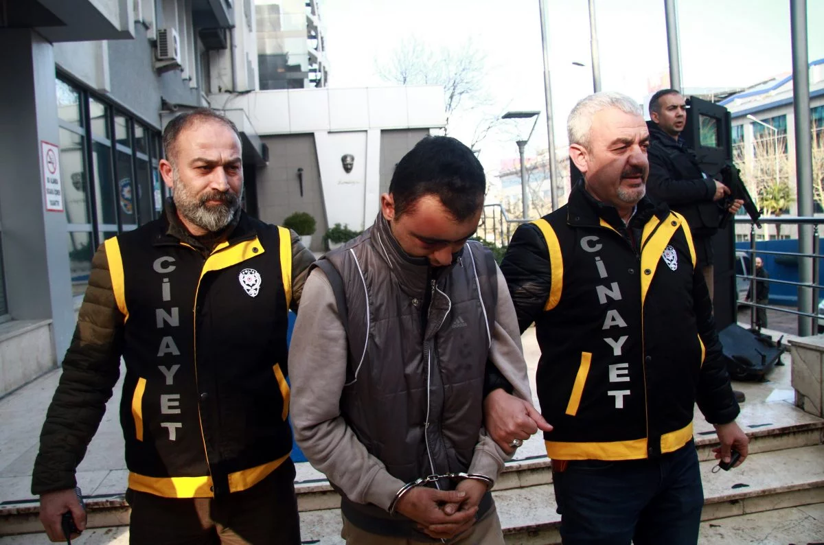 Bursa'da uyuşturucu operasyonunda polisi vurdular