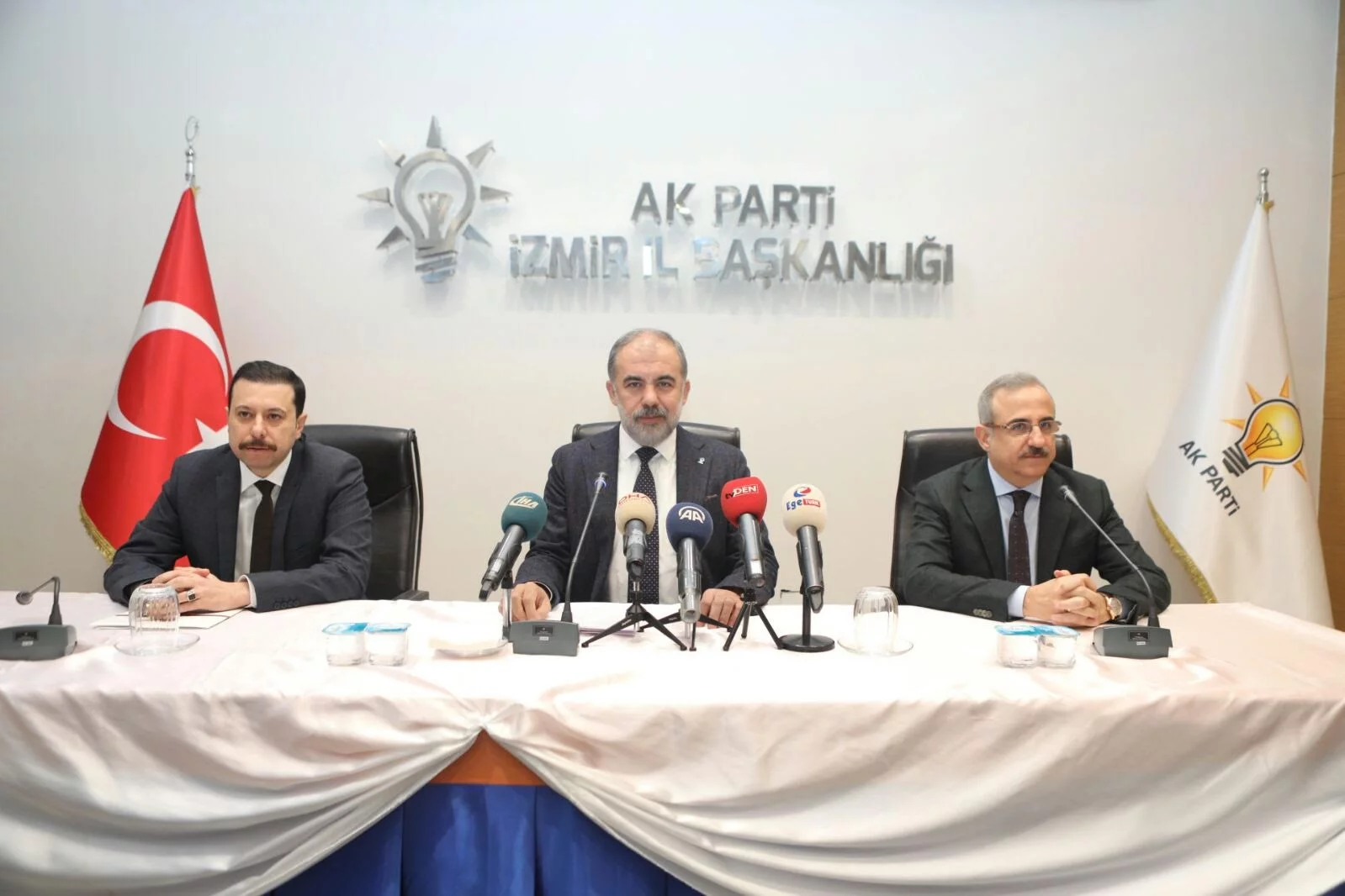 AK Parti'den CHP'li Belediyeye ispat çağrısı