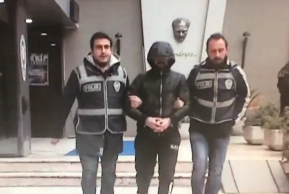 Bursa'da balyozlu hırsızdan çelik kasa vurgunu