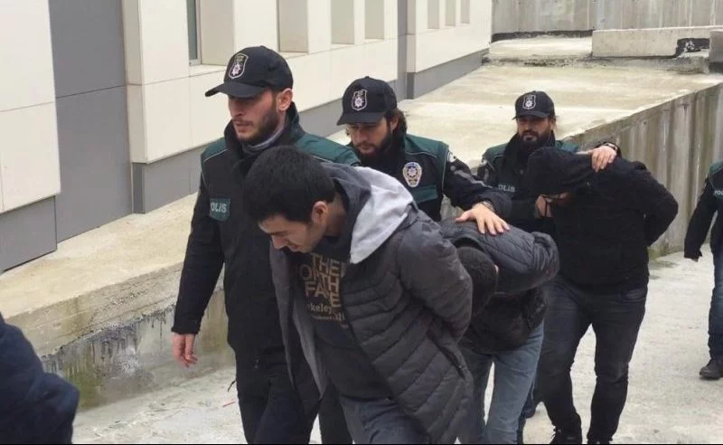 Bursa'da uyuşturucu operasyonu! 5 gözaltı