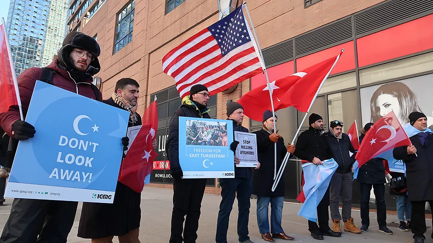 Çin'in Doğu Türkistan zulüm, New York'ta protesto edildi