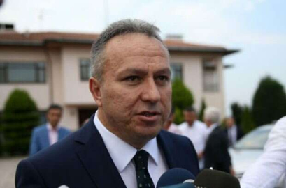 Kritik isim görevden alındı