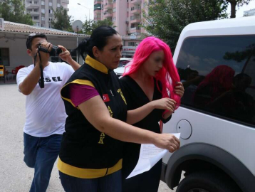 Fuhuşun 'Pembe Panter'i İnstagram fenomeniymiş