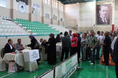 AK Parti Bursa'da 'Abi fetişizmi'!