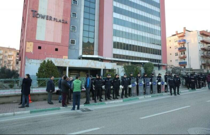 Bursa Tower Plaza'da tahliye süreci başladı