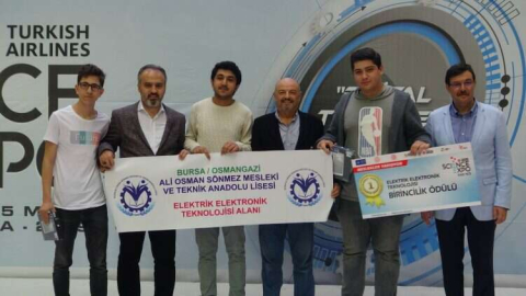 Bursa'nın bilim zirvesi Turkish Airlines Science Expo'da ödüller sahiplerini buldu