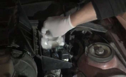 Bursa'da narkotik ekipleri uyuşturucu tacirlerine göz açtırmıyor