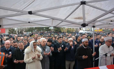 İyi Parti milletvekilinin şehit cenazesinde yaptıklarına büyük tepki