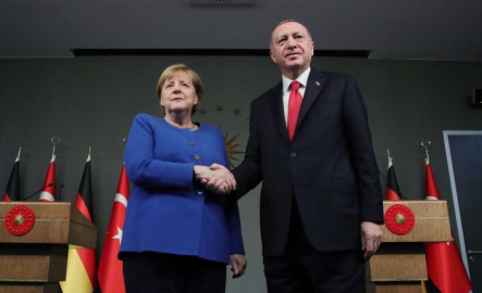 Erdoğan ile Merkel arasında kritik görüşme