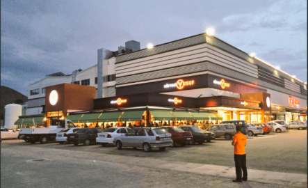 Köfteci Yusuf'a çökmek isteyen çete hakim karşısında!