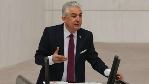 CHP'de bir istifa daha