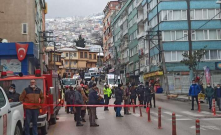 Bursa’da toprak kayması nedeniyle 60 daire tahliye edildi