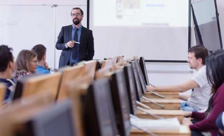 Balıkesir Üniversitesi 15 Sözleşmeli Personel alıyor