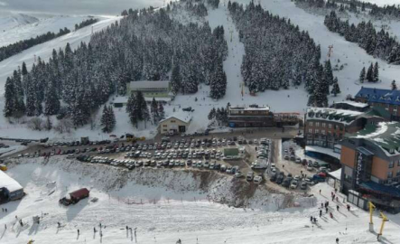 Yeni yılın ilk günü Uludağ doldu taştı