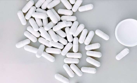 İlaca zam gelmeden önce stokçuluk başladı