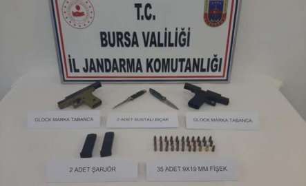Bursa Jandarması'ndan ruhsatsız silah operasyonu