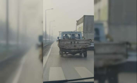 Patlak lastikle seyreden sürücü cezasız kalmadı