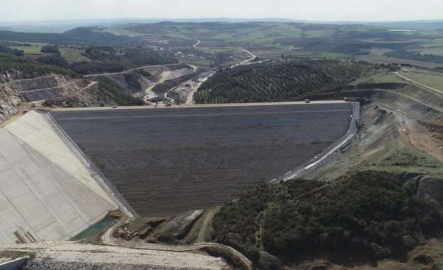 Yeşildere Barajı'nda sona gelindi; Karacabey arazileri suyla buluşacak