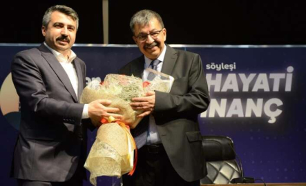 Yıldırım’da Hayati İnanç söyleşisine yoğun ilgi