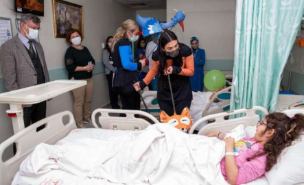 Ameliyat öncesi kuklalı terapi