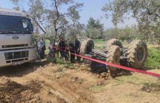 Bursa’da sürücü devrilen traktörün altında can verdi