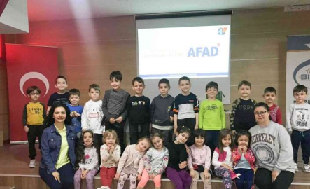 Karacabey’de öğrencilere afet farkındalık eğitimi verildi