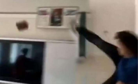 Sosyal medyayı ayağa kaldıran görüntü! Lise öğrencisi Kur’an-ı Kerim'e tekme attı .