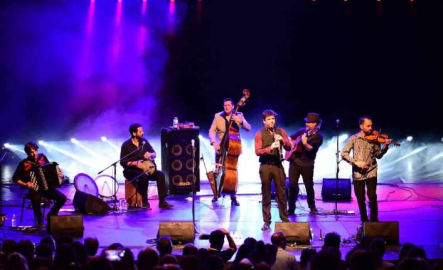 Festivalde Balkan ezgileri mest etti