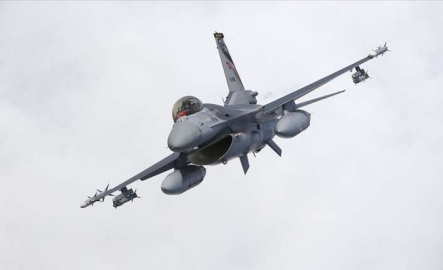 Pençe-Kilit’te 4 PKK'lı terörist etkisiz hale getirildi