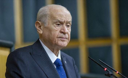 Bahçeli'den "terörle mücadele edenlere devlet şeref madalyası verilmesi" önerisi
