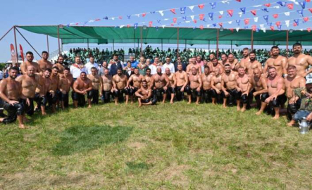 Başpehlivan Hüseyin Gümüşalan oldu