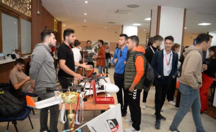 BUÜ’den yeni öğrenciler için oryantasyon programı