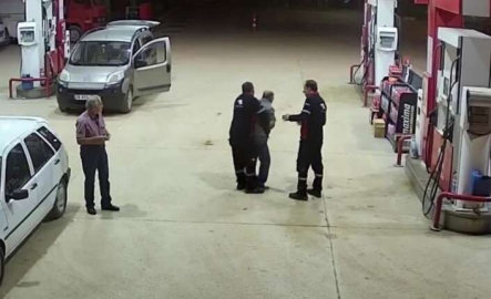 Benzinlikte hayat kurtaran hamle kamerada