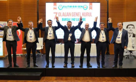 Başkan Ramazan Acar güven tazeledi