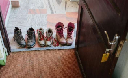 Kapı önüne ayakkabı bırakana Yargıtay'dan kötü haber