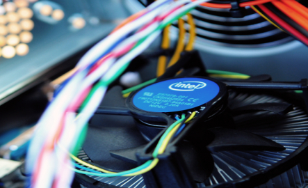 Bilgisayar ve çevre birimleri satın alınacaktır