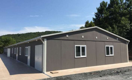 Prefabrik şantiye binaları yaptırılacaktır