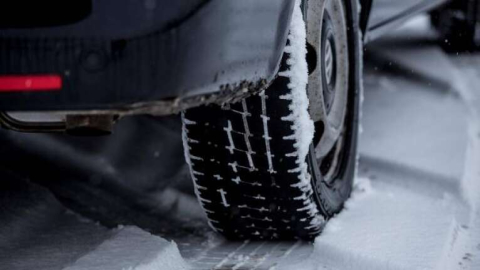 Kış lastiği zorunluluğu perşembe günü başlıyor