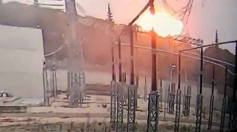 Bursa’da iki kişinin öldüğü kazada uçağın düşme görüntüleri kameraya yansıdı: ‘Yüksek gerilim’e takılmış!