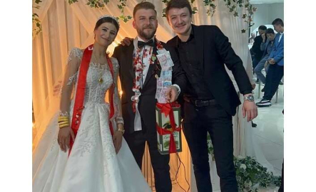 Damada düğün hediyesi: 5 litre zeytinyağı