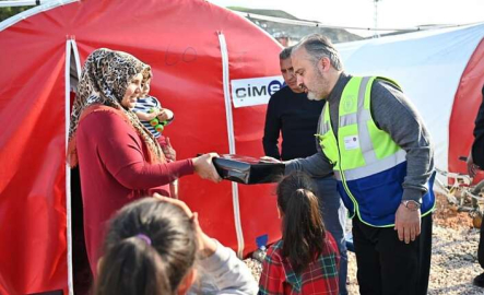 Afetin yükünü omuzlayan kadınlar unutulmadı