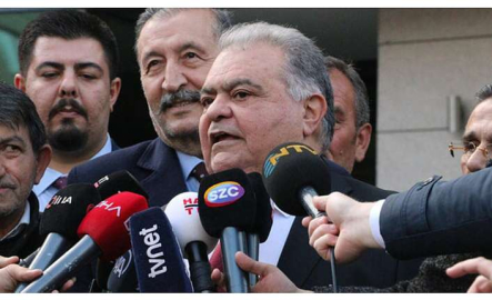 Cumhurbaşkanı adayı Ahmet Özal ilk gün 237 imza aldı