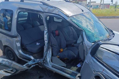 Çınar’da trafik kazası: 1’i ağır 4 yaralı