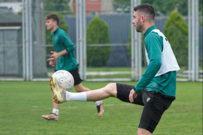 Bursaspor’da, çalışmalar devam ediyor