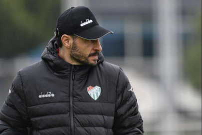 Özer Hurmacı 10 maçta 16 puan topladı