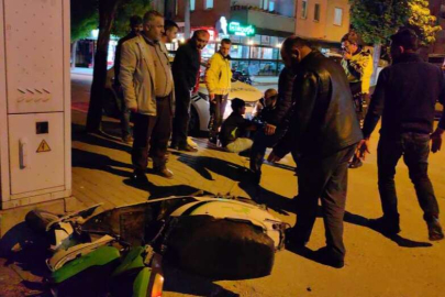 Otomobille çarpışan elektrikli bisiklet sürücüsü yaralandı