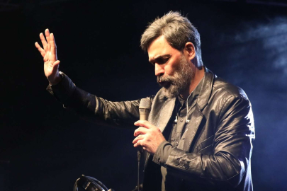 Uğur Işılak’tan altılı masaya gönderme