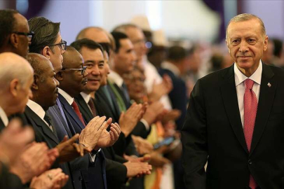 Cumhurbaşkanı Erdoğan: "Gün bin yıllık kardeşliğimizi perçinleme günüdür"