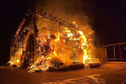 Karacabey’de korkutan çiftlik yangını